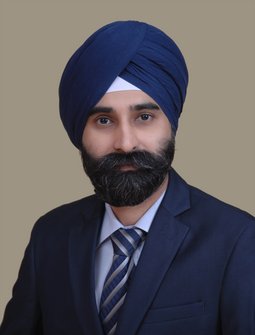 Singh Jatinder, Mohinder Puri &  Co.
