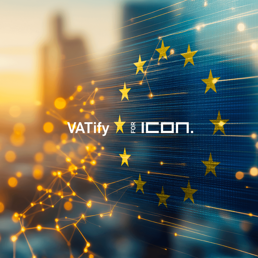 Ein digitales Motiv zeigt eine Stadtansicht bei Sonnenuntergang links und eine abstrakte Darstellung eines digitalen Netzwerks rechts. In der Mitte ist der Schriftzug „VATify ICON“ zu sehen, umgeben von einem Kreis aus gelben EU-Sternen, die auf einem blauen, datenzentrierten Hintergrund leuchten.