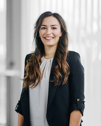 Emhofer Laura, BA Emhofer Laura, BA